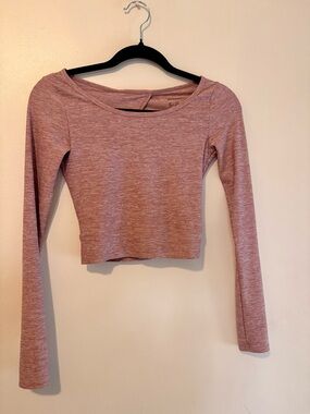 Aritzia The Constant Pink Open Back Long Sleeve Crop Top Yoga Pilates Athleisure